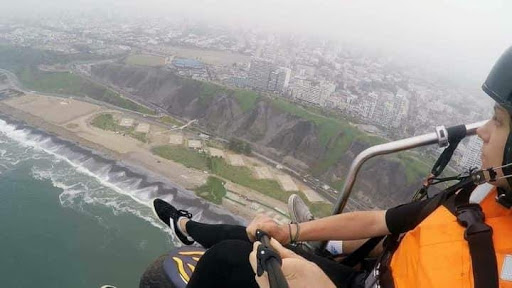 ARANIBAR AVIATION Parapente en Lima Peru